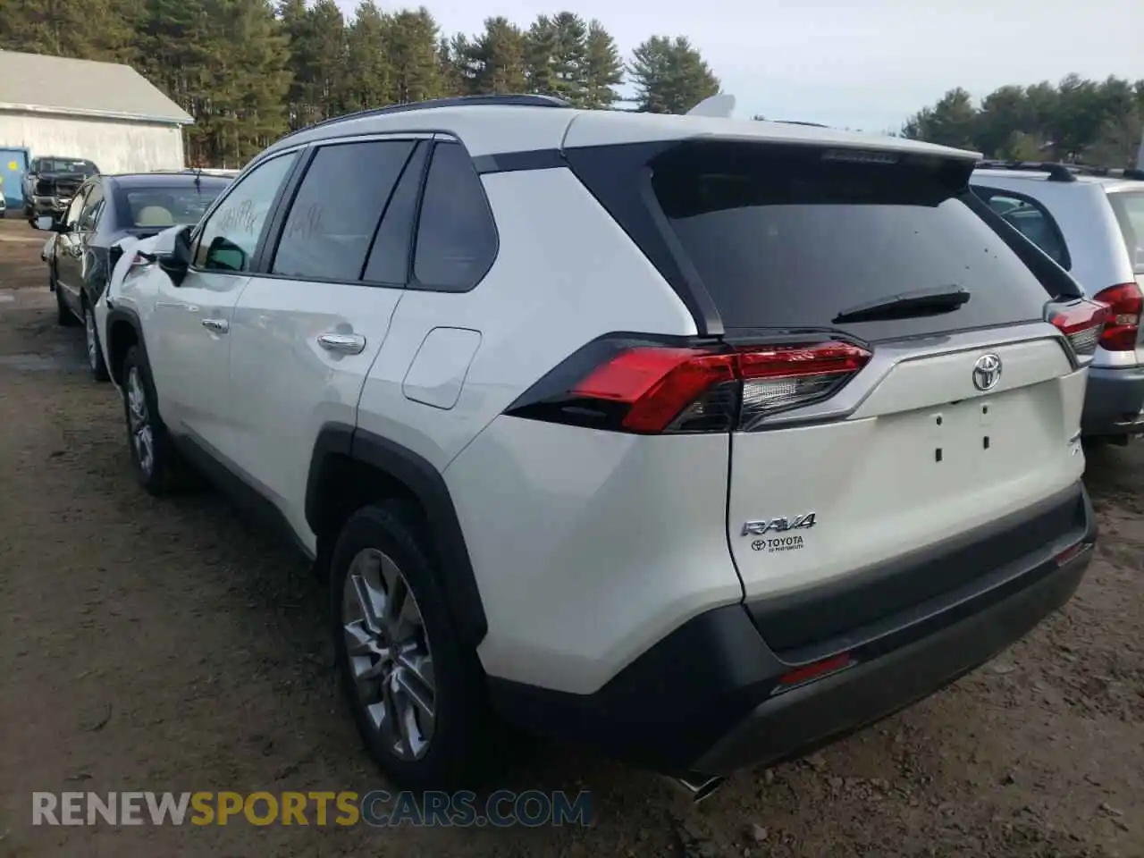 3 Photograph of a damaged car 2T3N1RFV0MW220413 TOYOTA RAV4 2021