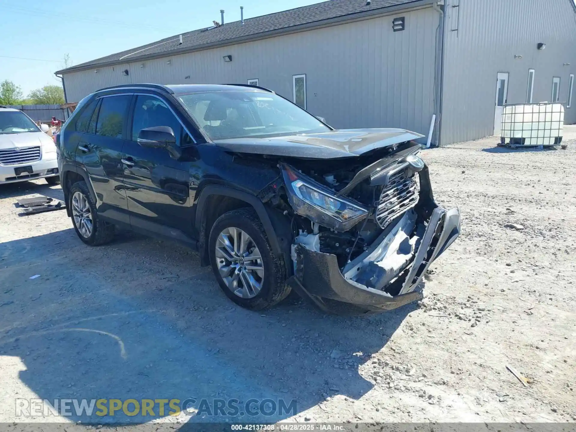 1 Photograph of a damaged car 2T3N1RFV2MC237098 TOYOTA RAV4 2021