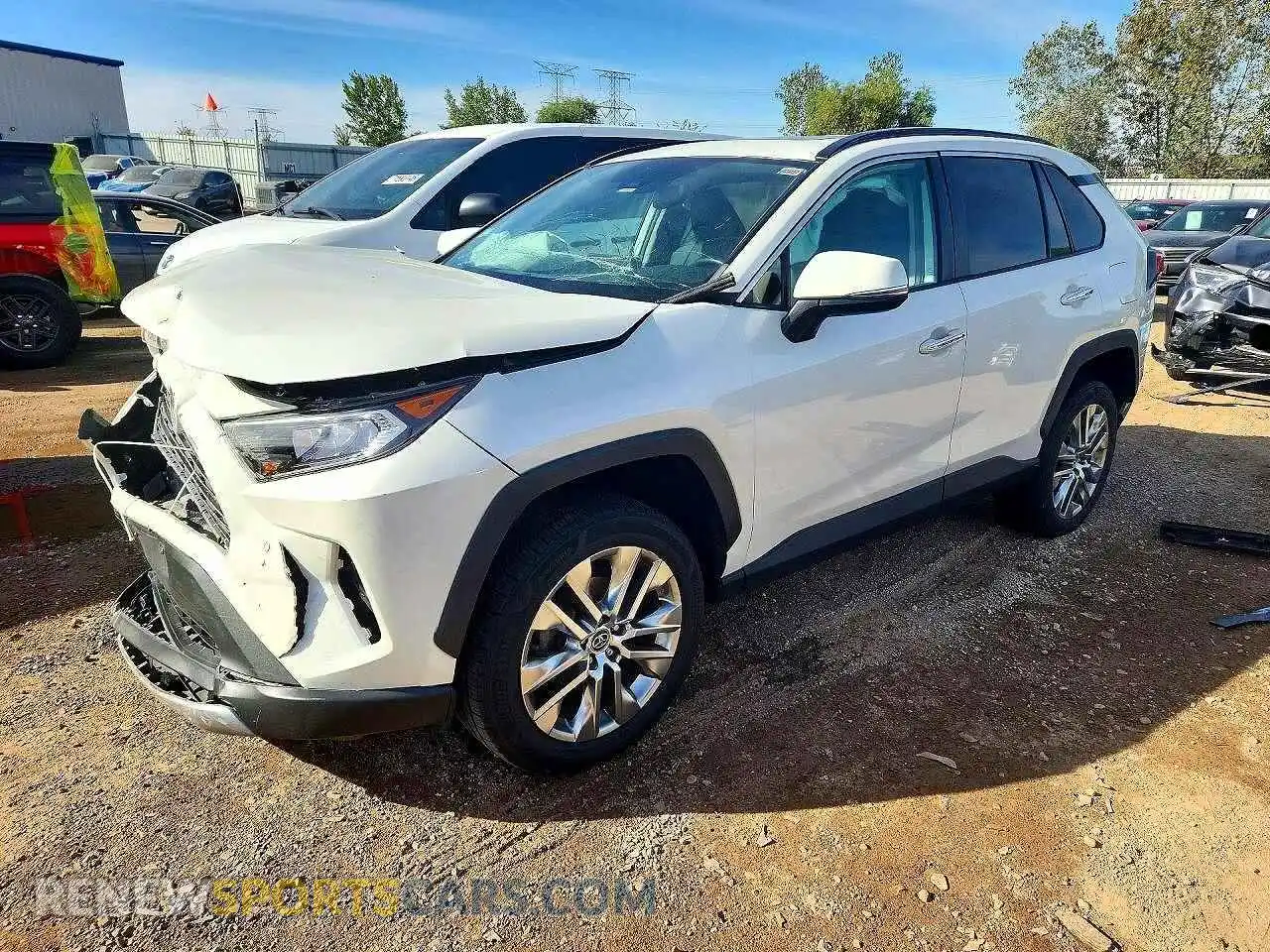 1 Photograph of a damaged car 2T3N1RFV2MW168170 TOYOTA RAV4 2021