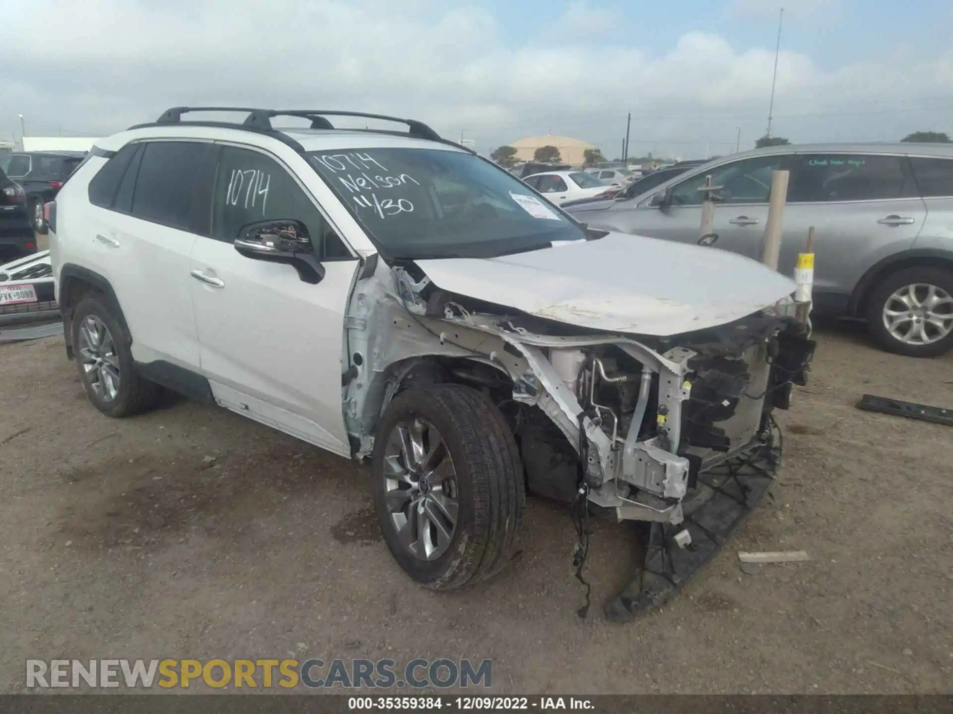 1 Photograph of a damaged car 2T3N1RFV5MW216146 TOYOTA RAV4 2021