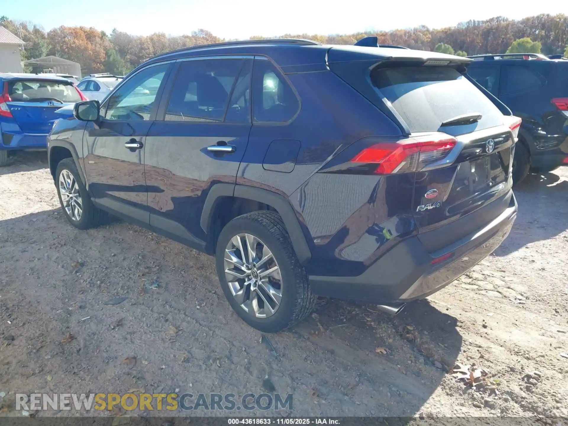 3 Photograph of a damaged car 2T3N1RFV7MW246314 TOYOTA RAV4 2021