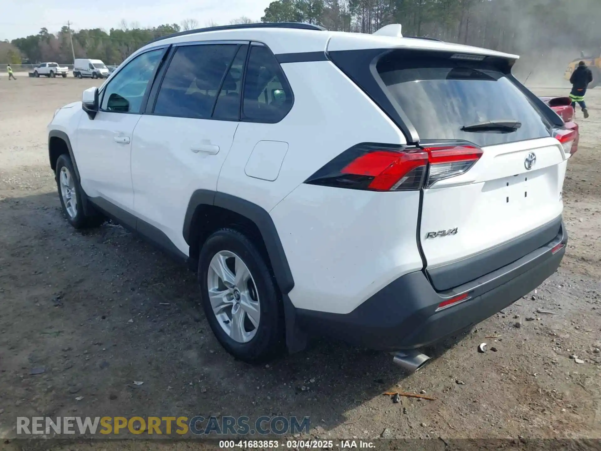 3 Photograph of a damaged car 2T3P1RFV0MC153905 TOYOTA RAV4 2021