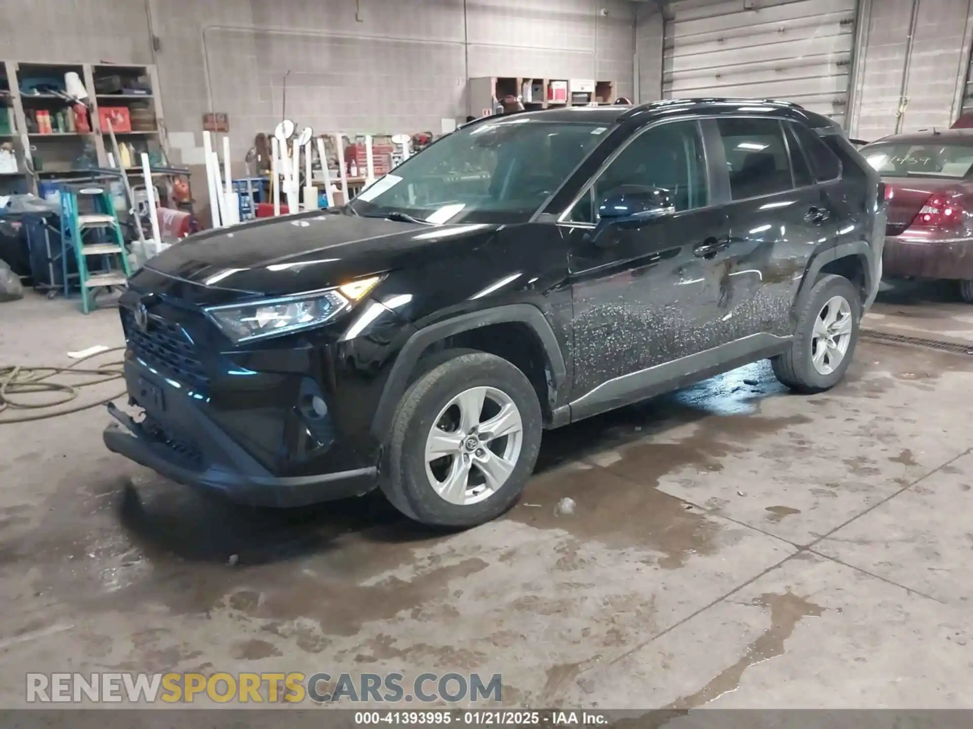2 Photograph of a damaged car 2T3P1RFV0MC154228 TOYOTA RAV4 2021