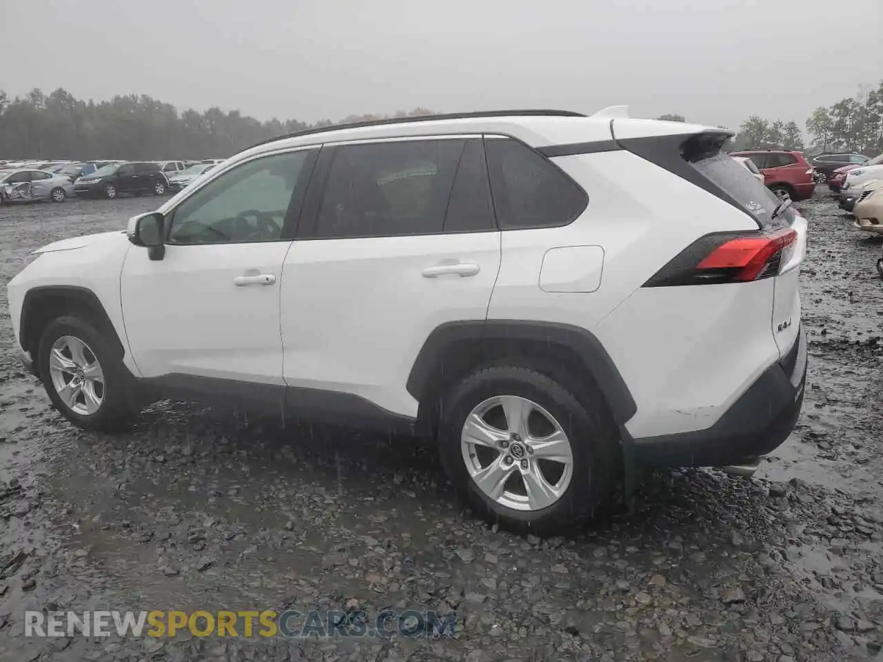 2 fotografías del automóvil dañado 2T3P1RFV0MC165729 TOYOTA RAV4 2021
