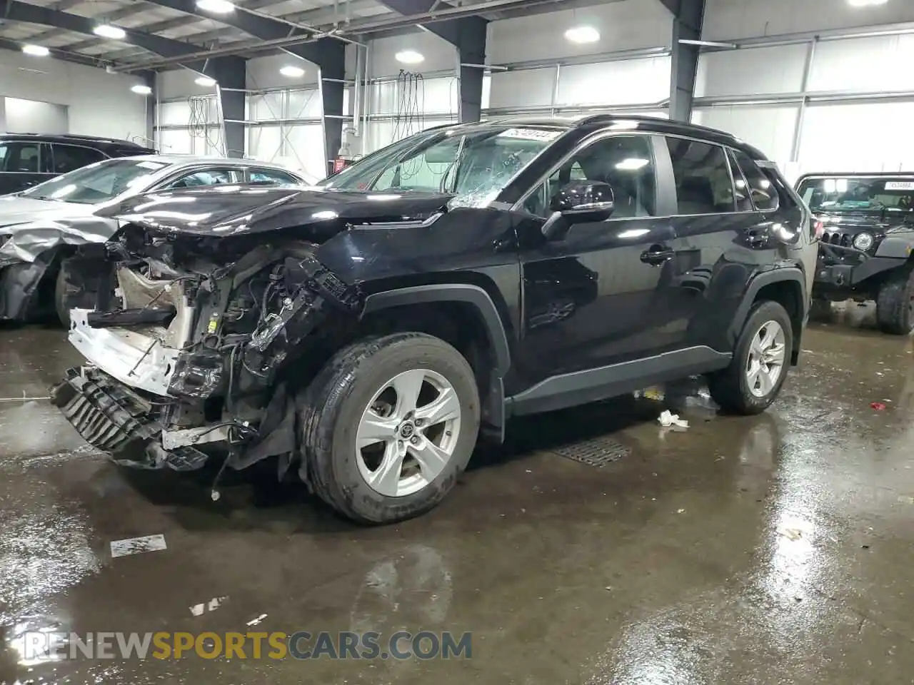 1 Photograph of a damaged car 2T3P1RFV0MC173345 TOYOTA RAV4 2021
