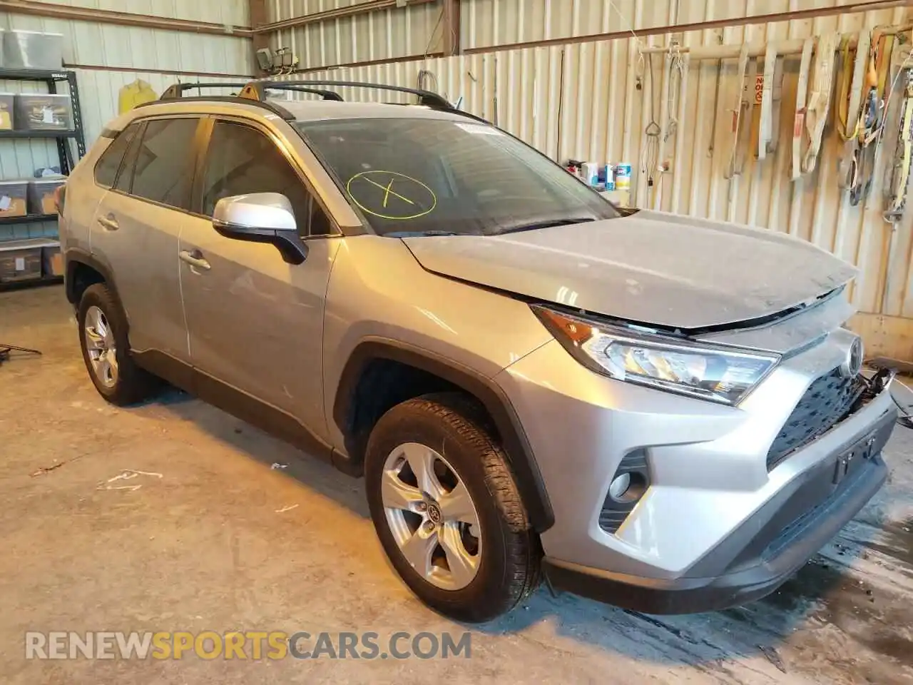 1 Фотография поврежденного автомобиля 2T3P1RFV0MC178500 TOYOTA RAV4 2021