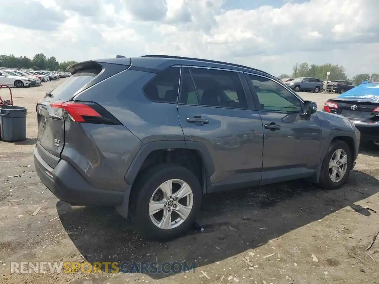 3 Photograph of a damaged car 2T3P1RFV0MC179985 TOYOTA RAV4 2021
