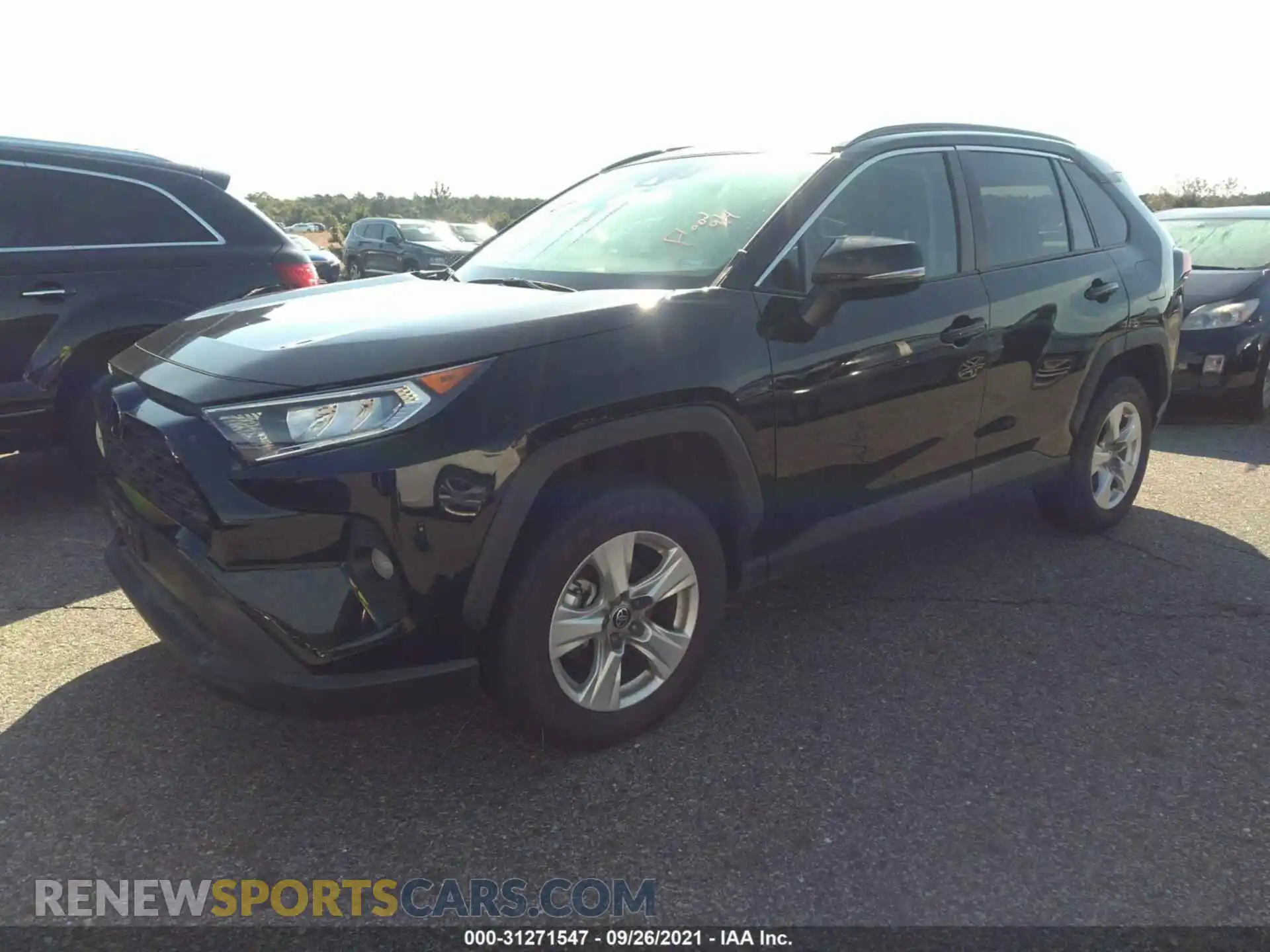 2 Photograph of a damaged car 2T3P1RFV0MC184569 TOYOTA RAV4 2021