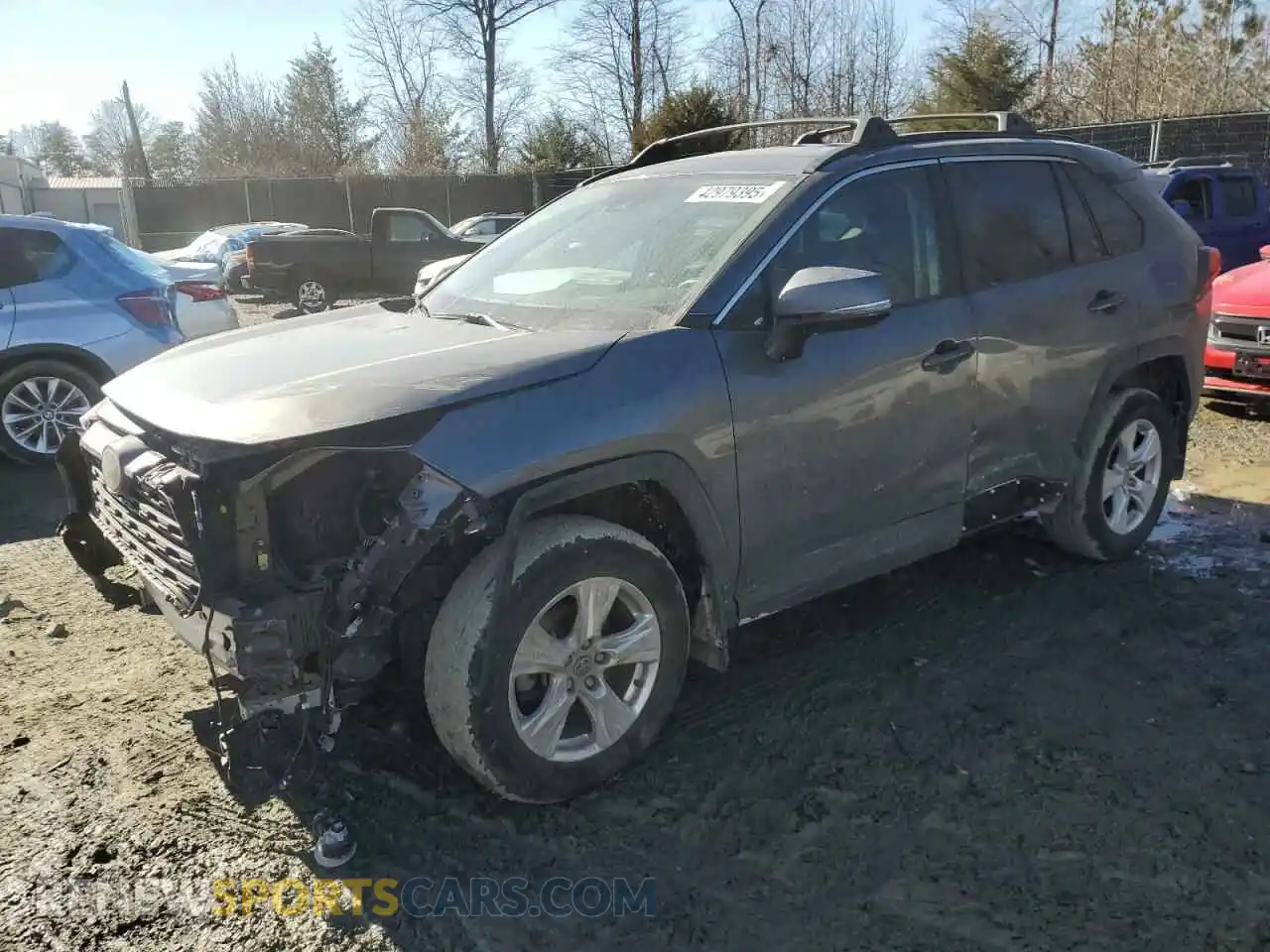 1 Photograph of a damaged car 2T3P1RFV0MC196902 TOYOTA RAV4 2021