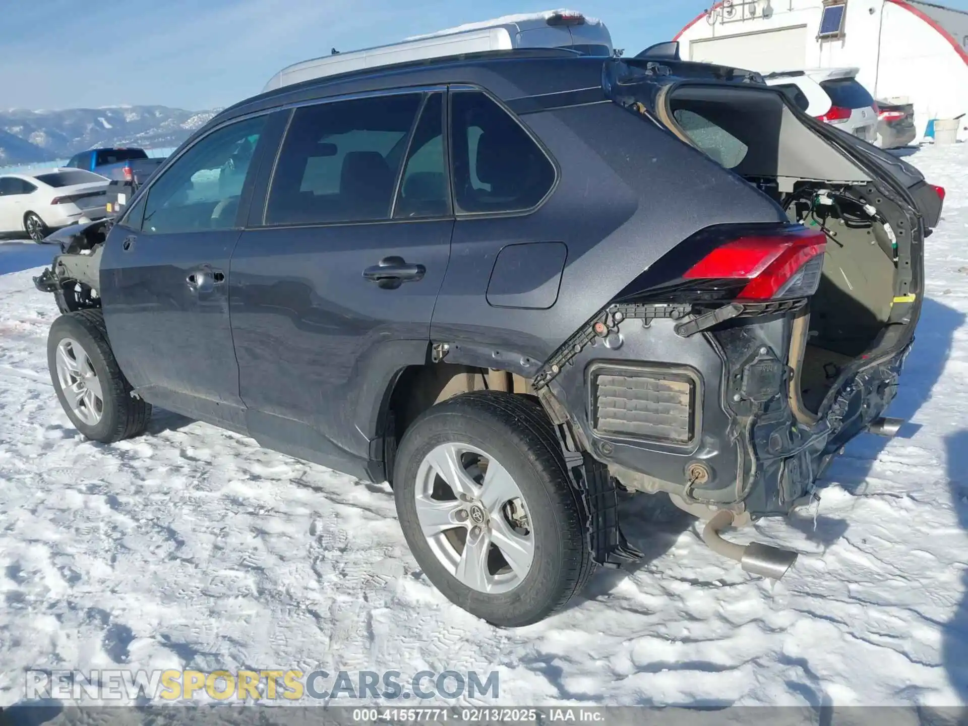 3 Photograph of a damaged car 2T3P1RFV0MC244186 TOYOTA RAV4 2021