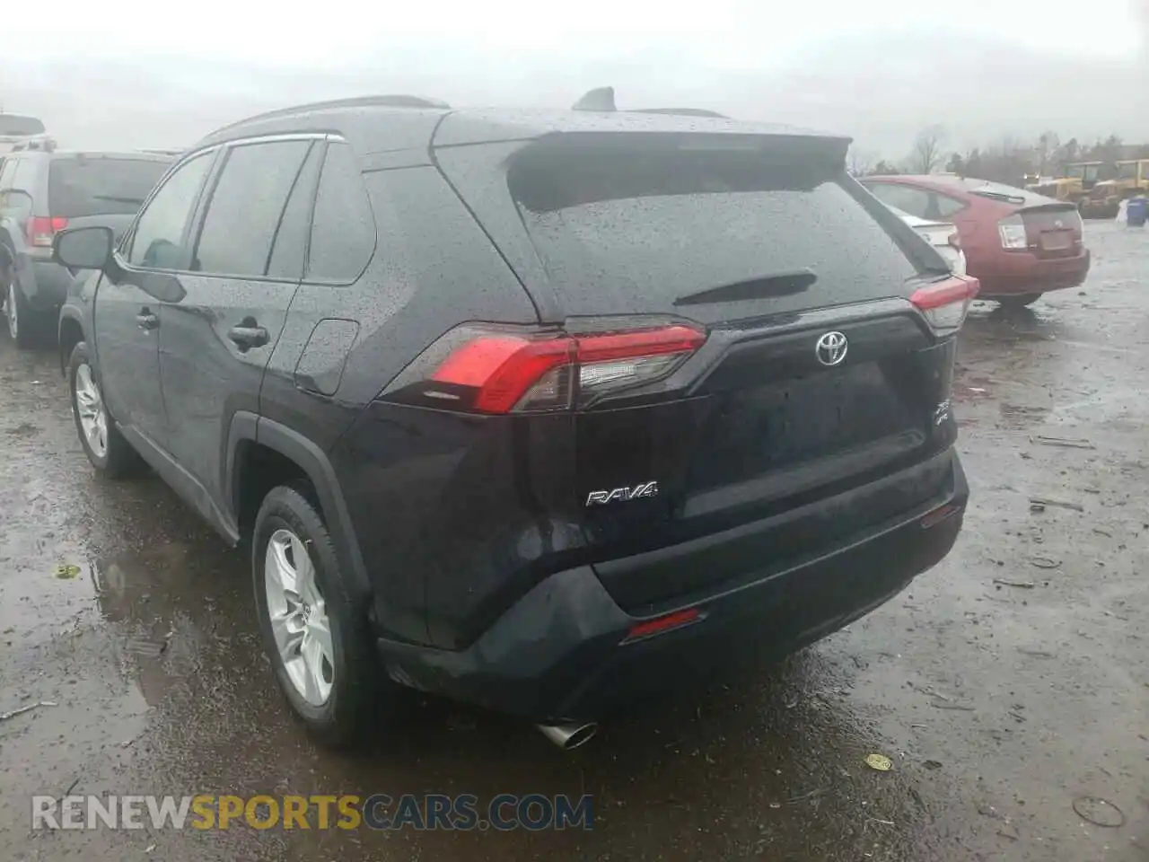 3 Photograph of a damaged car 2T3P1RFV0MW165504 TOYOTA RAV4 2021