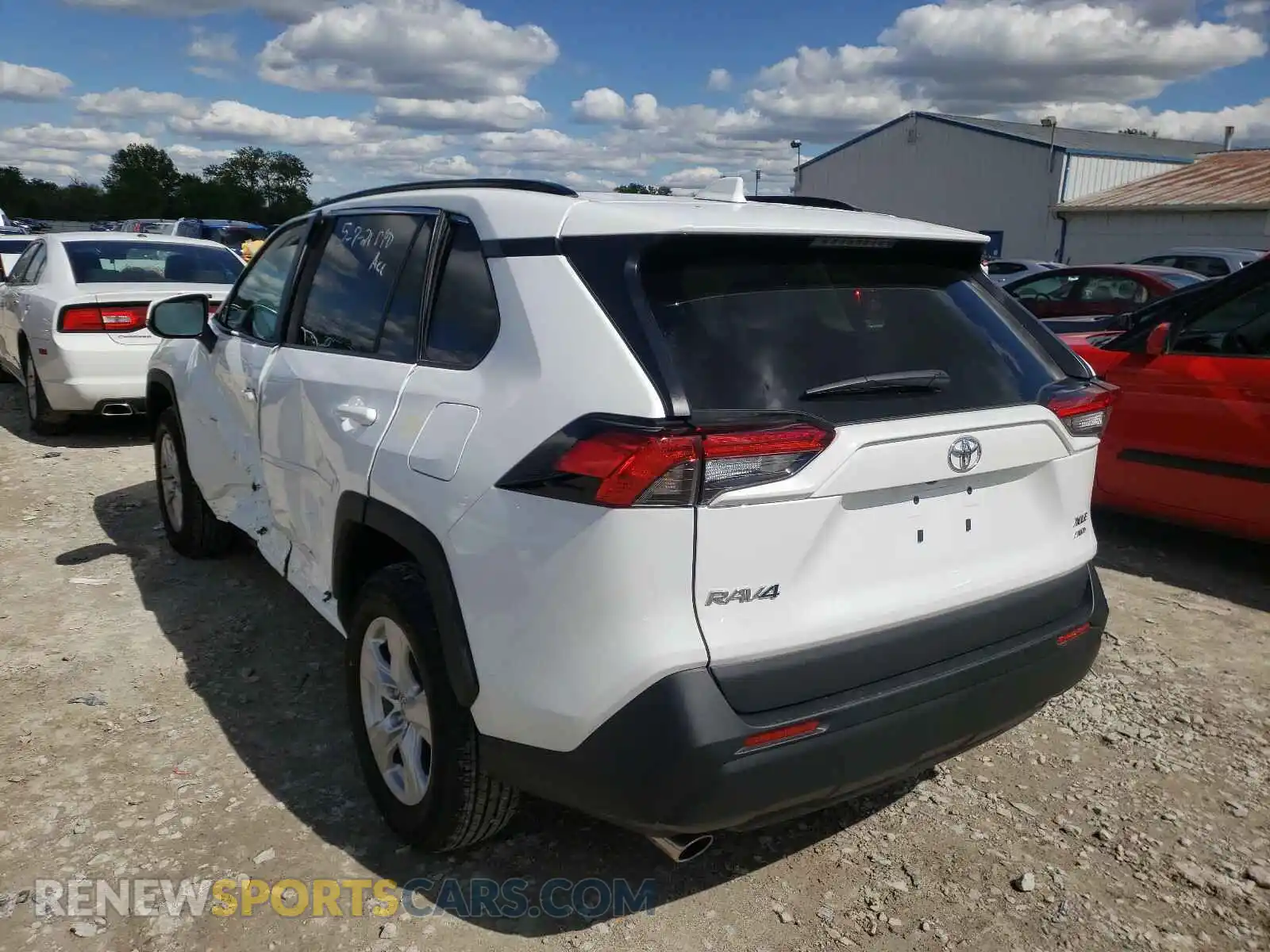 3 Photograph of a damaged car 2T3P1RFV0MW177541 TOYOTA RAV4 2021