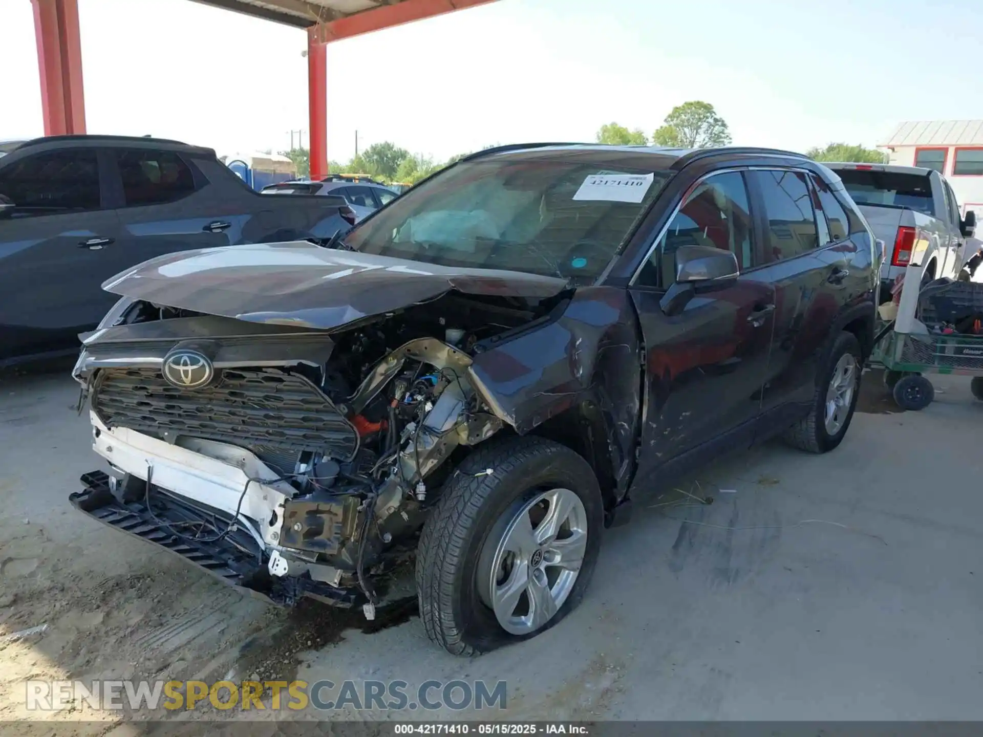 2 Photograph of a damaged car 2T3P1RFV0MW186157 TOYOTA RAV4 2021