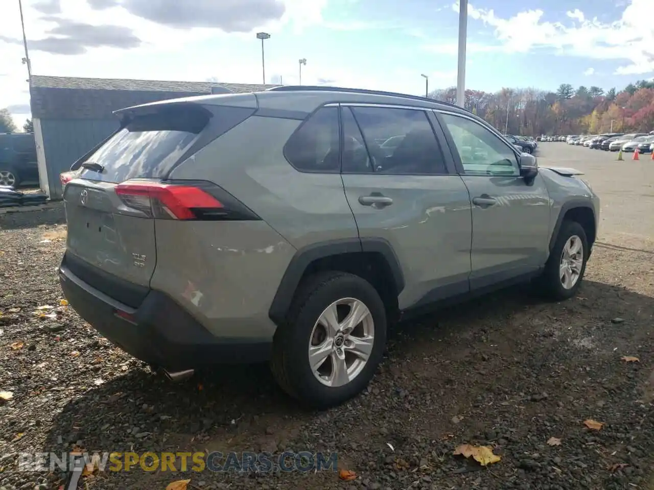 3 Photograph of a damaged car 2T3P1RFV0MW202065 TOYOTA RAV4 2021