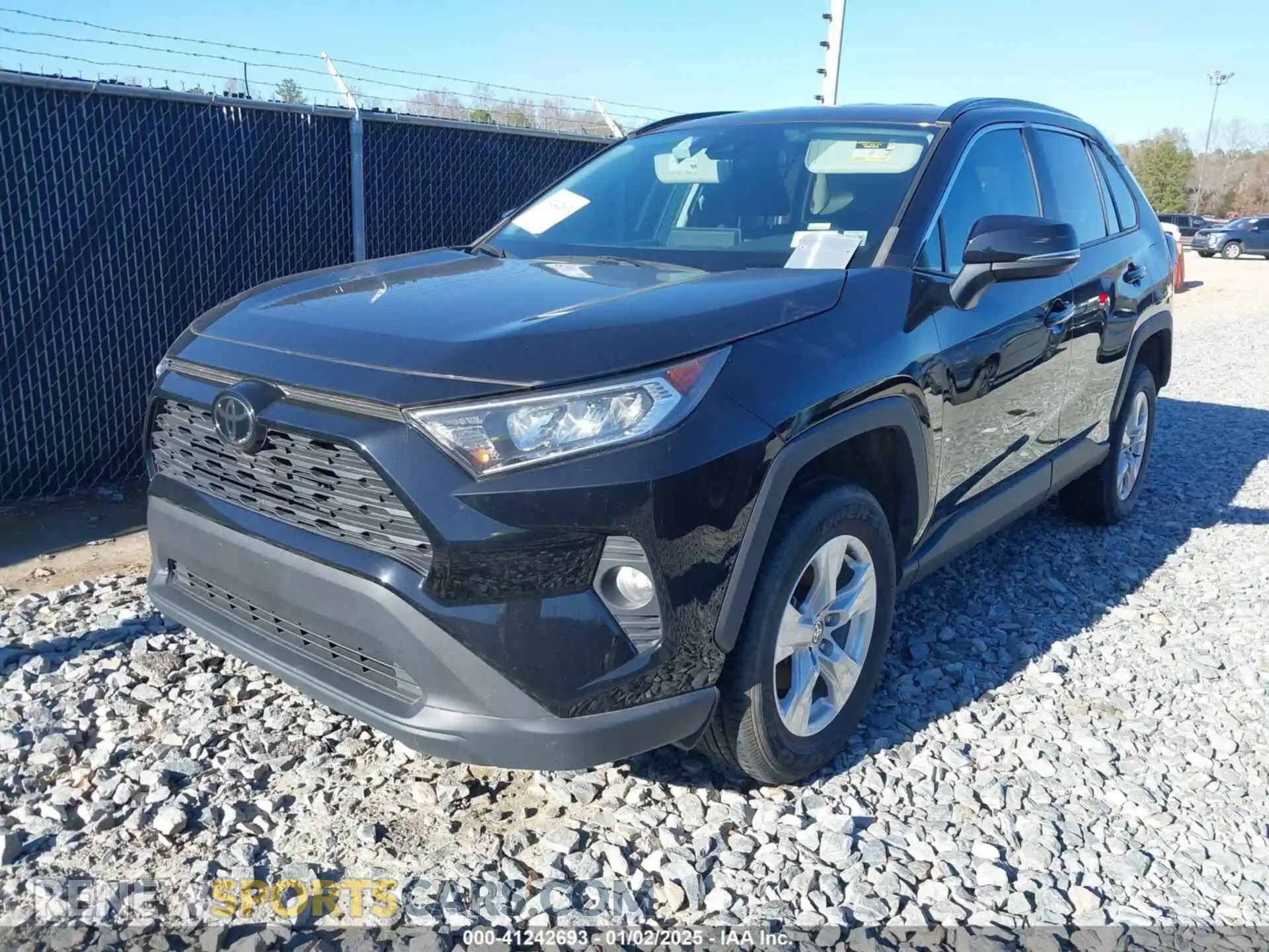 2 Photograph of a damaged car 2T3P1RFV0MW202423 TOYOTA RAV4 2021