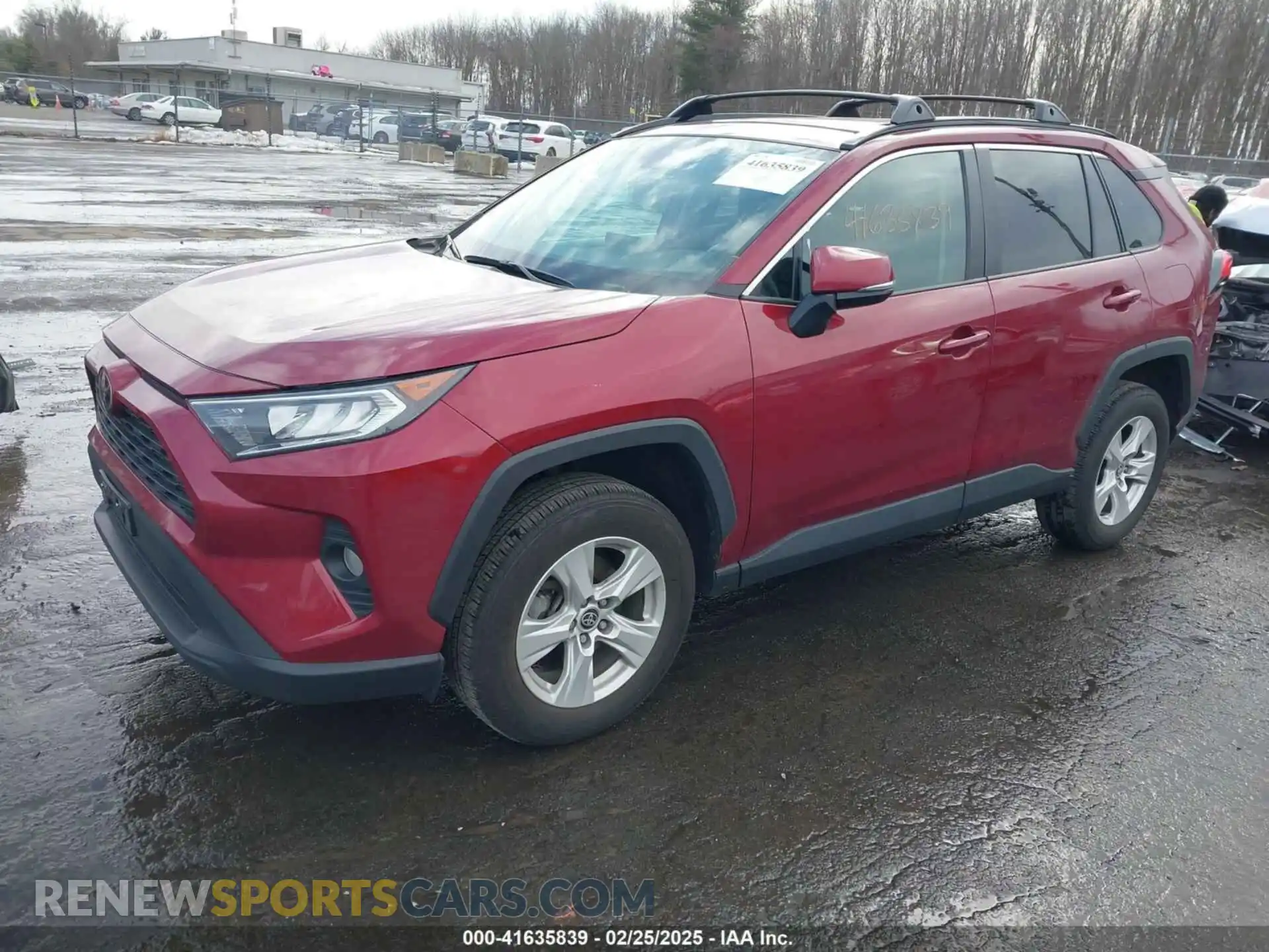 2 Photograph of a damaged car 2T3P1RFV0MW213521 TOYOTA RAV4 2021