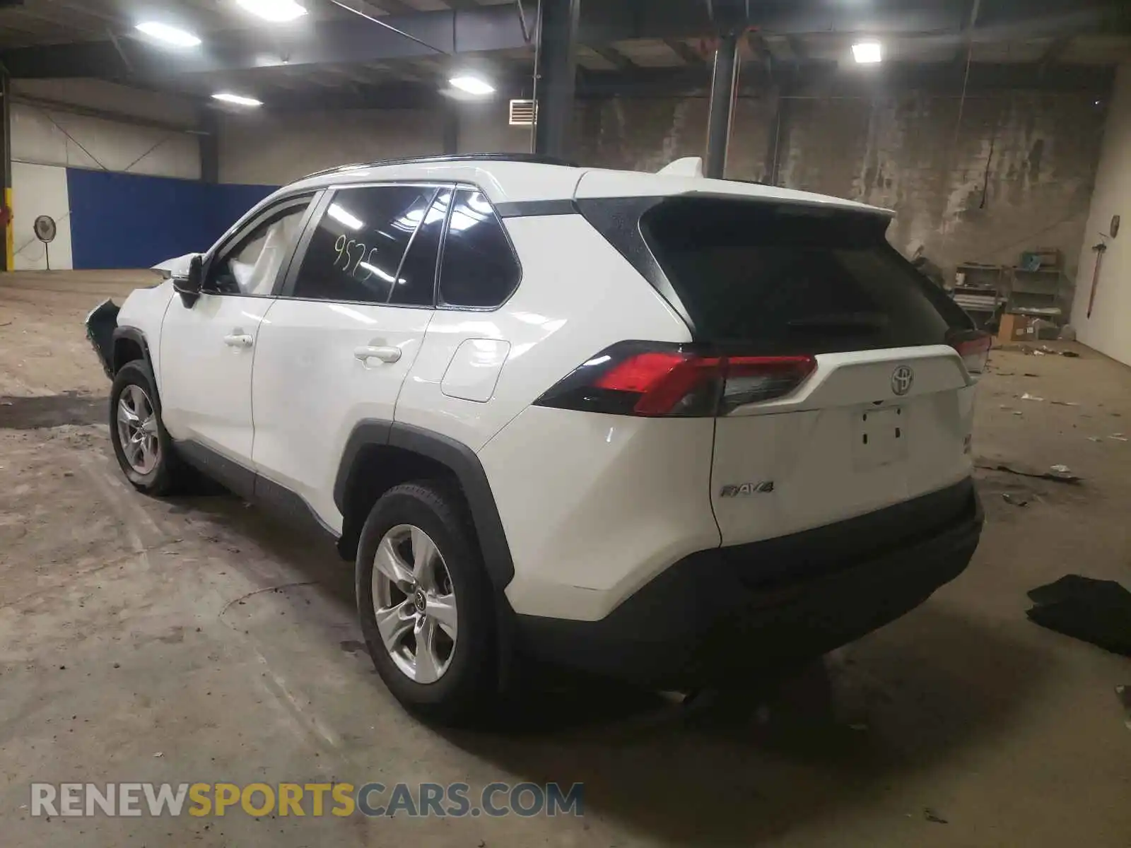 3 Photograph of a damaged car 2T3P1RFV1MC147014 TOYOTA RAV4 2021