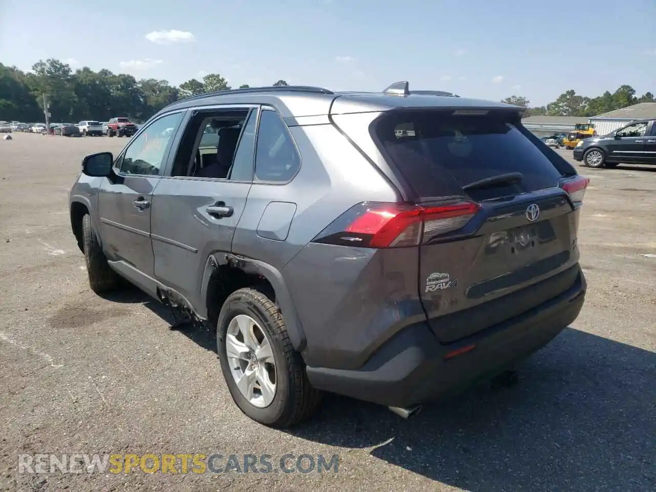 3 Photograph of a damaged car 2T3P1RFV1MC171586 TOYOTA RAV4 2021