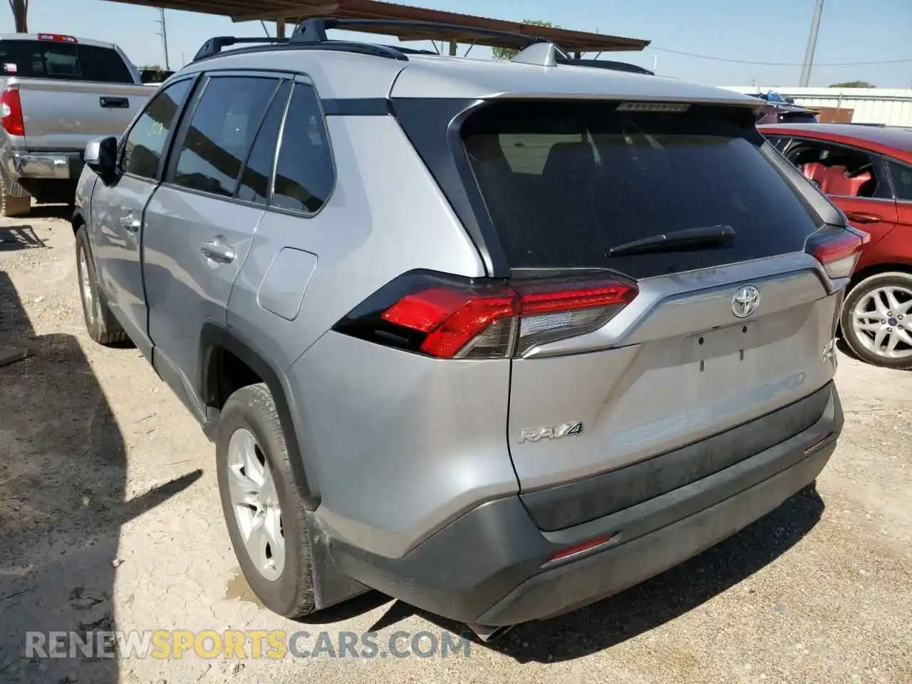 3 Photograph of a damaged car 2T3P1RFV1MC181521 TOYOTA RAV4 2021