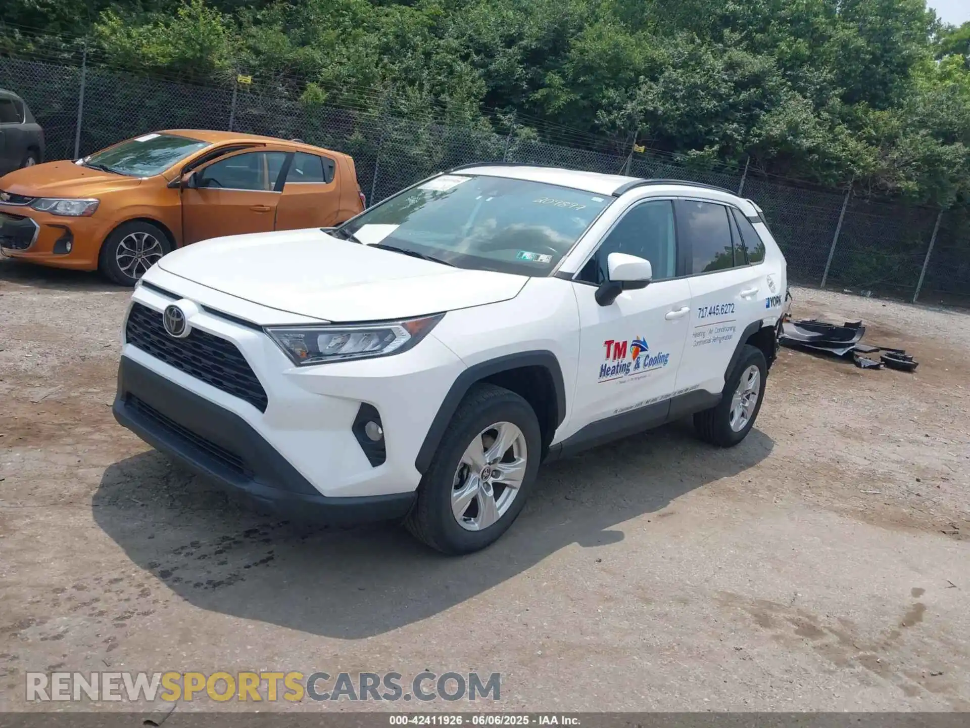 2 Photograph of a damaged car 2T3P1RFV1MC209897 TOYOTA RAV4 2021
