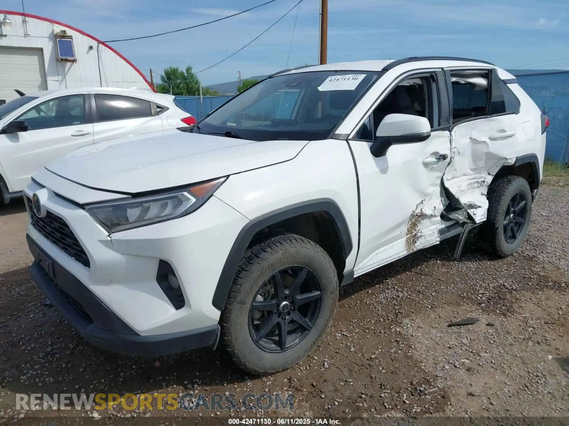 2 Photograph of a damaged car 2T3P1RFV1MC219717 TOYOTA RAV4 2021