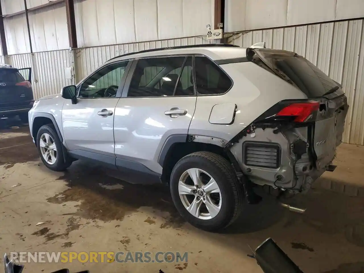 2 Photograph of a damaged car 2T3P1RFV1MC220236 TOYOTA RAV4 2021