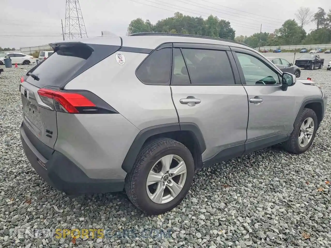3 Photograph of a damaged car 2T3P1RFV1MC228000 TOYOTA RAV4 2021