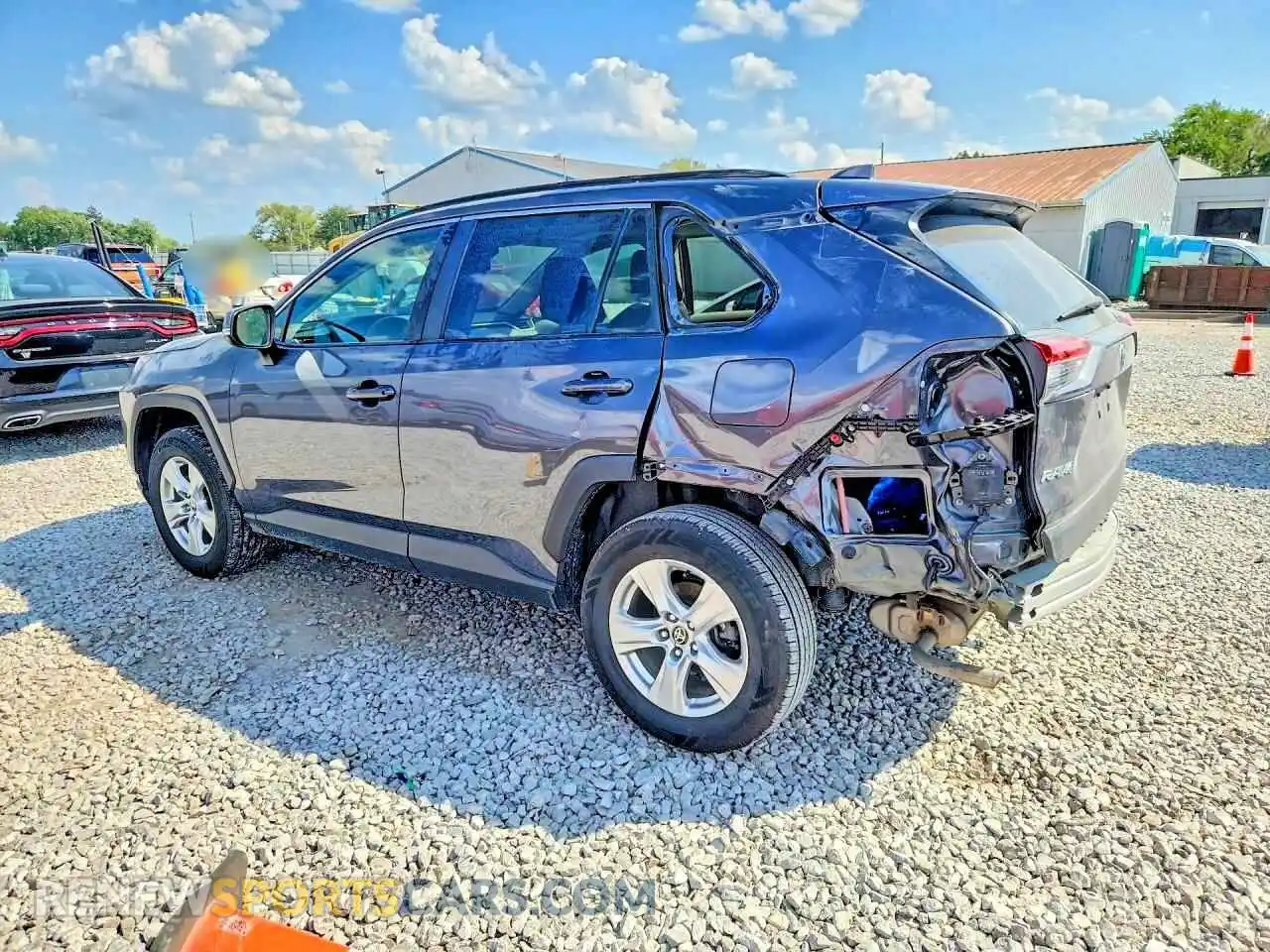 2 Фотография поврежденного автомобиля 2T3P1RFV1MC245251 TOYOTA RAV4 2021