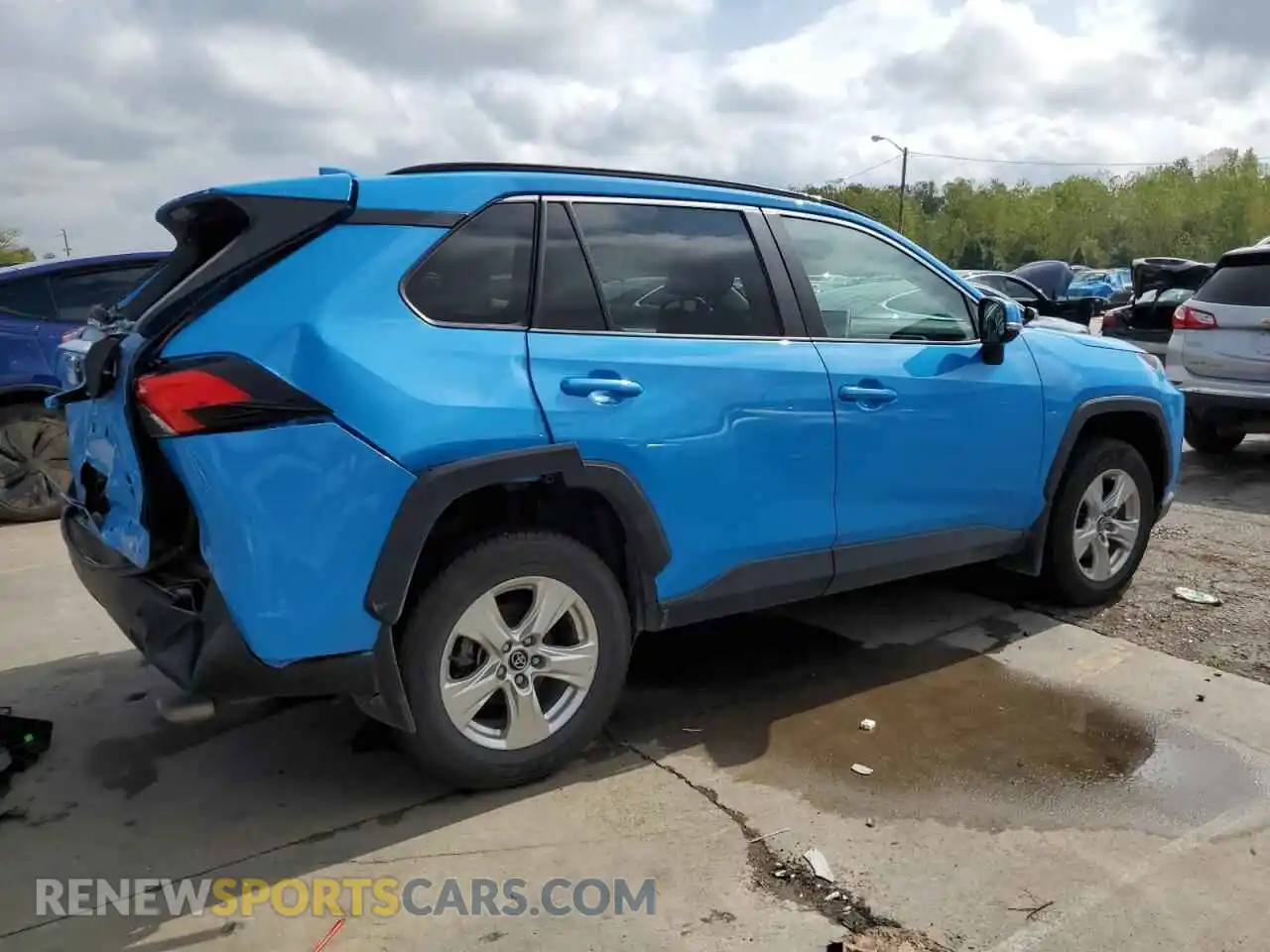3 Photograph of a damaged car 2T3P1RFV1MW147965 TOYOTA RAV4 2021