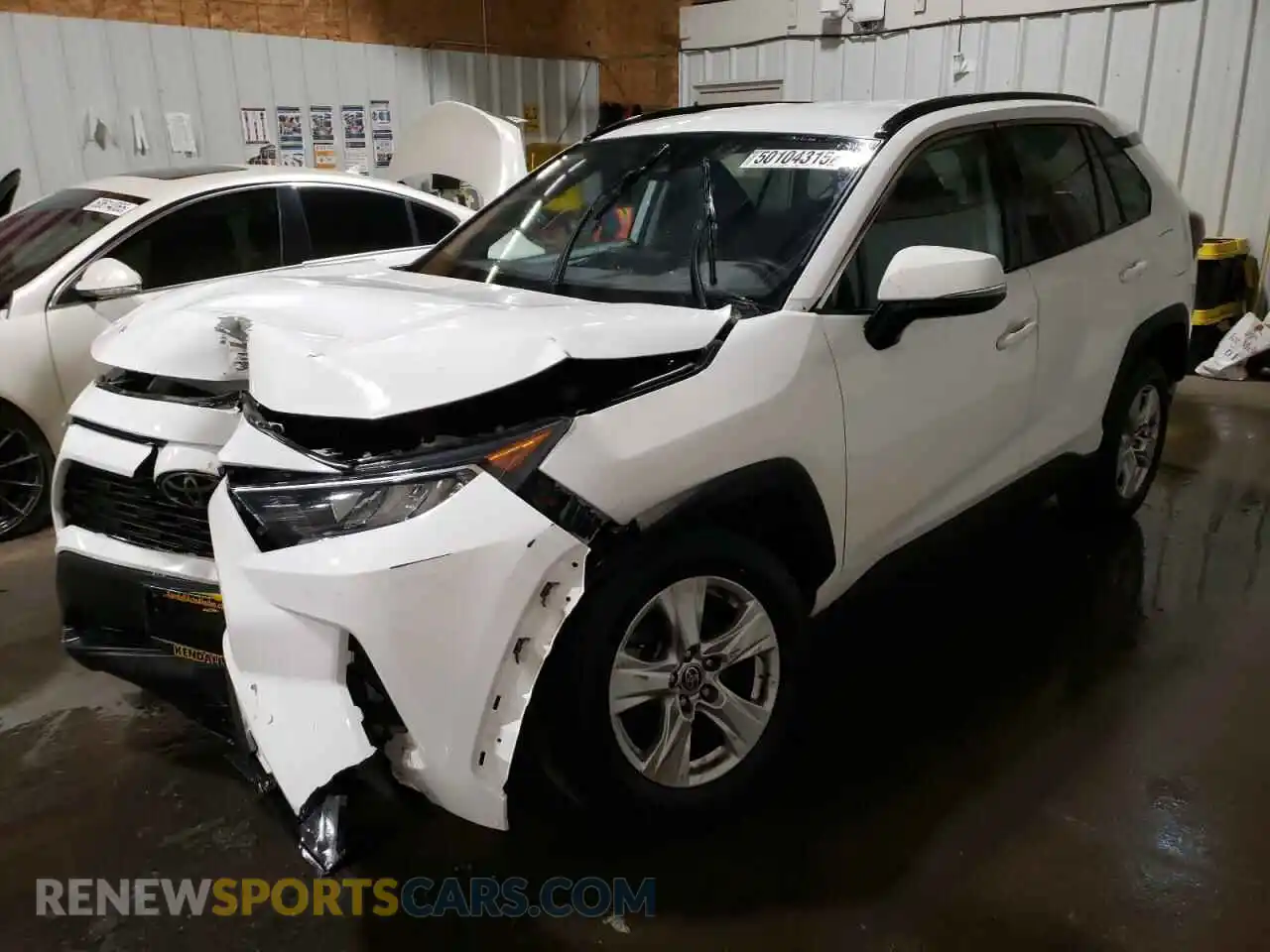 1 Photograph of a damaged car 2T3P1RFV1MW197118 TOYOTA RAV4 2021