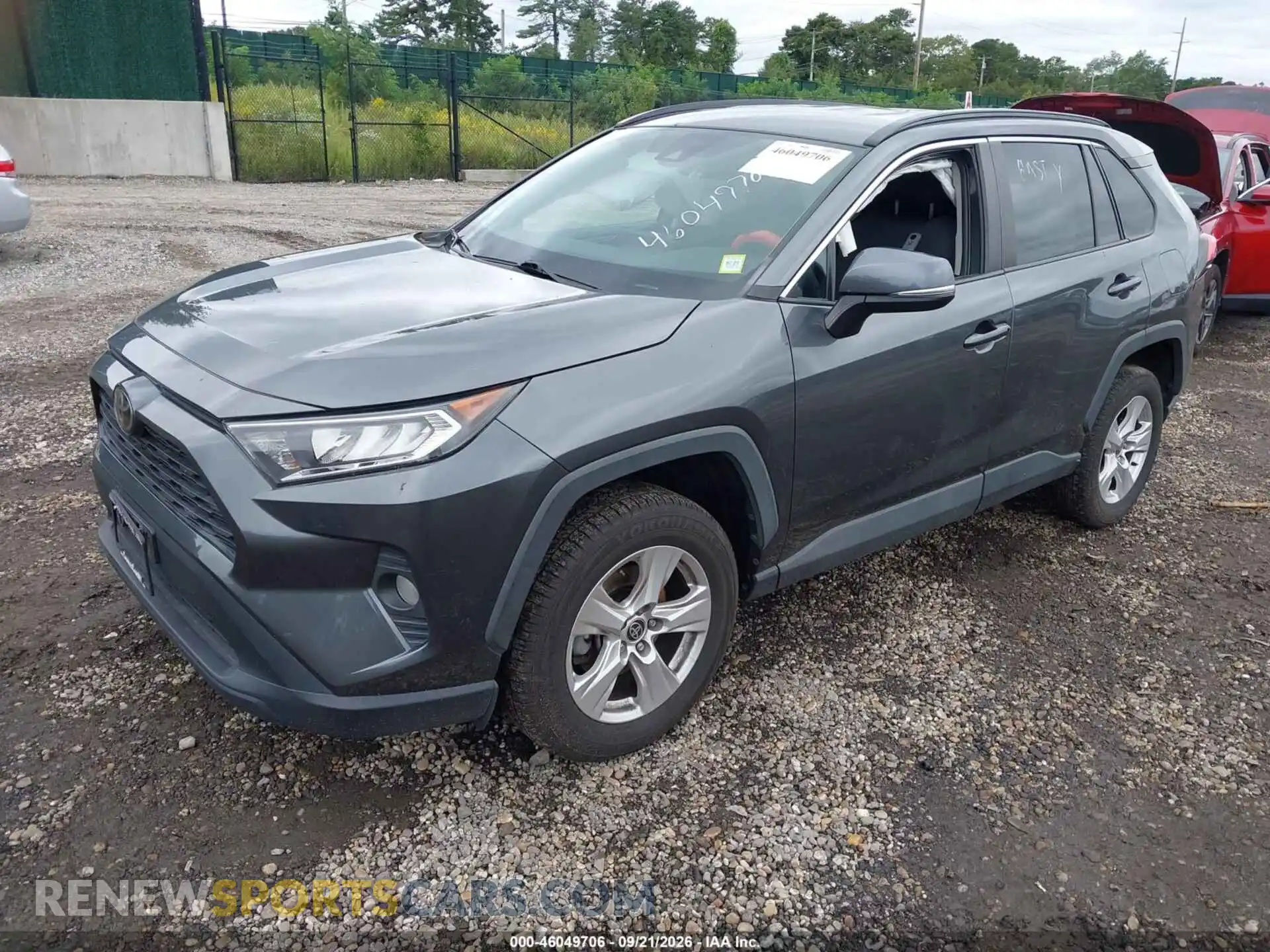 2 Photograph of a damaged car 2T3P1RFV2MC189692 TOYOTA RAV4 2021