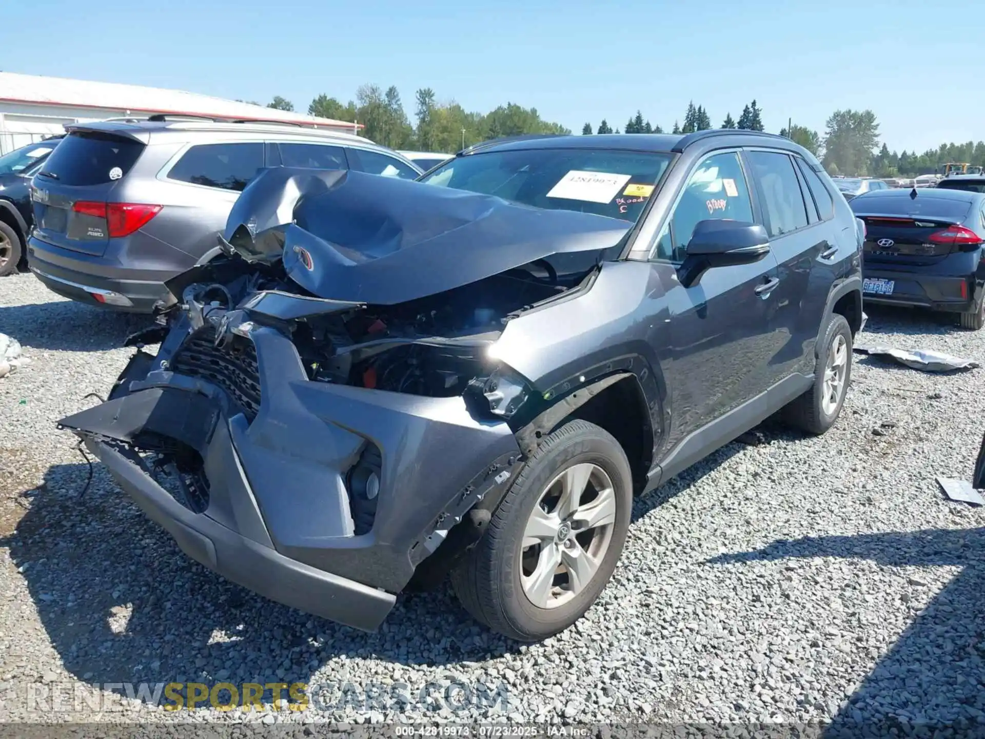 2 Photograph of a damaged car 2T3P1RFV2MC218477 TOYOTA RAV4 2021