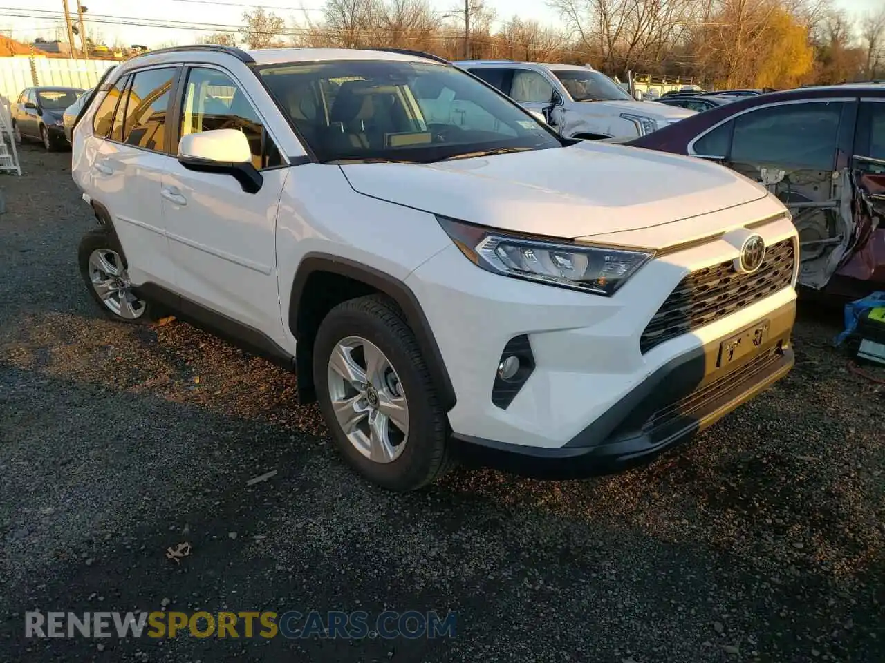 1 Photograph of a damaged car 2T3P1RFV2MC229852 TOYOTA RAV4 2021