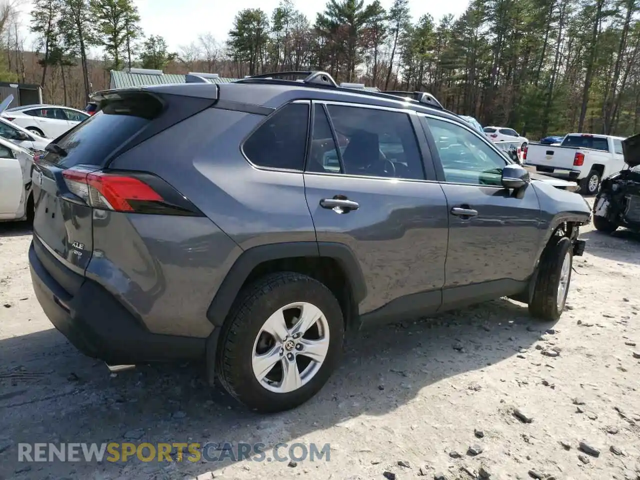 3 Photograph of a damaged car 2T3P1RFV2MC246098 TOYOTA RAV4 2021