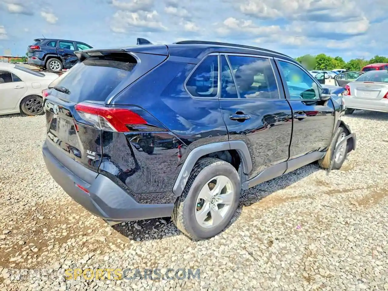 3 fotografías del automóvil dañado 2T3P1RFV2MW151703 TOYOTA RAV4 2021