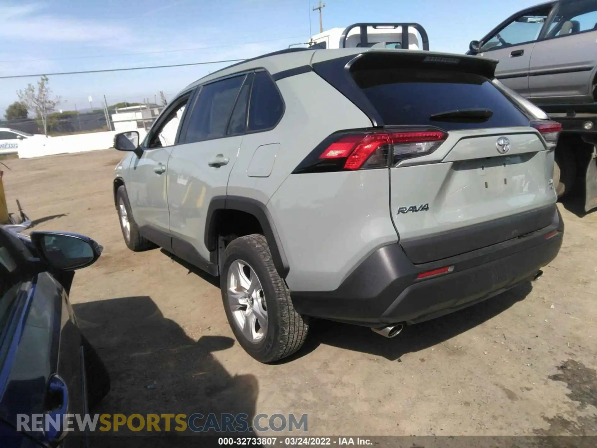 3 Photograph of a damaged car 2T3P1RFV2MW161356 TOYOTA RAV4 2021