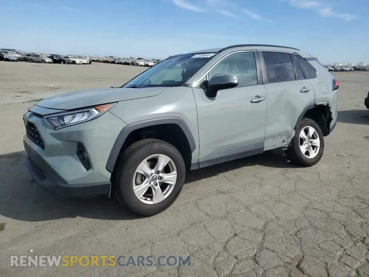 1 Photograph of a damaged car 2T3P1RFV2MW162541 TOYOTA RAV4 2021
