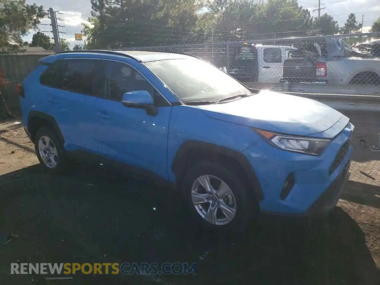 1 Photograph of a damaged car 2T3P1RFV2MW162930 TOYOTA RAV4 2021