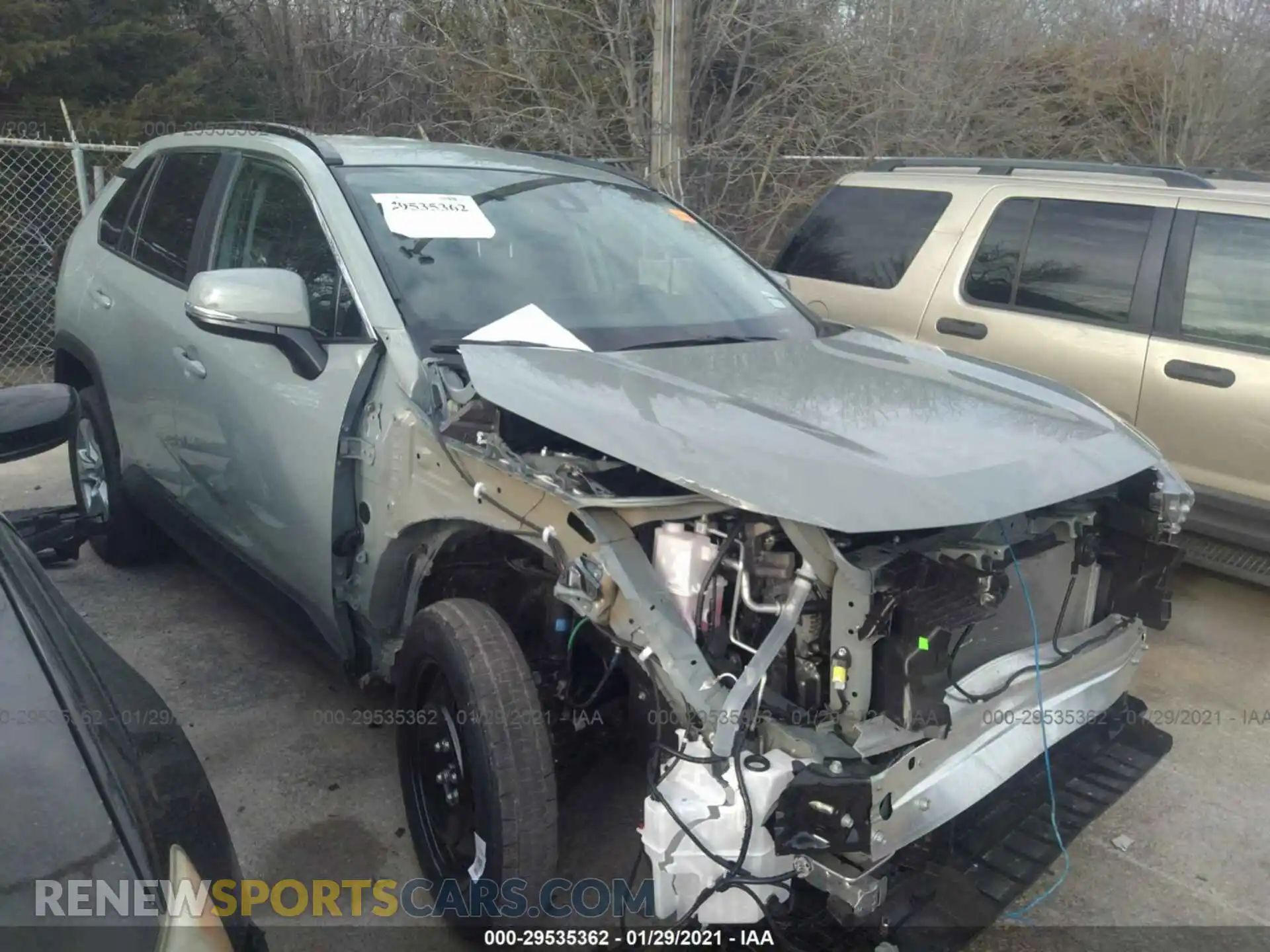 1 Photograph of a damaged car 2T3P1RFV2MW170946 TOYOTA RAV4 2021
