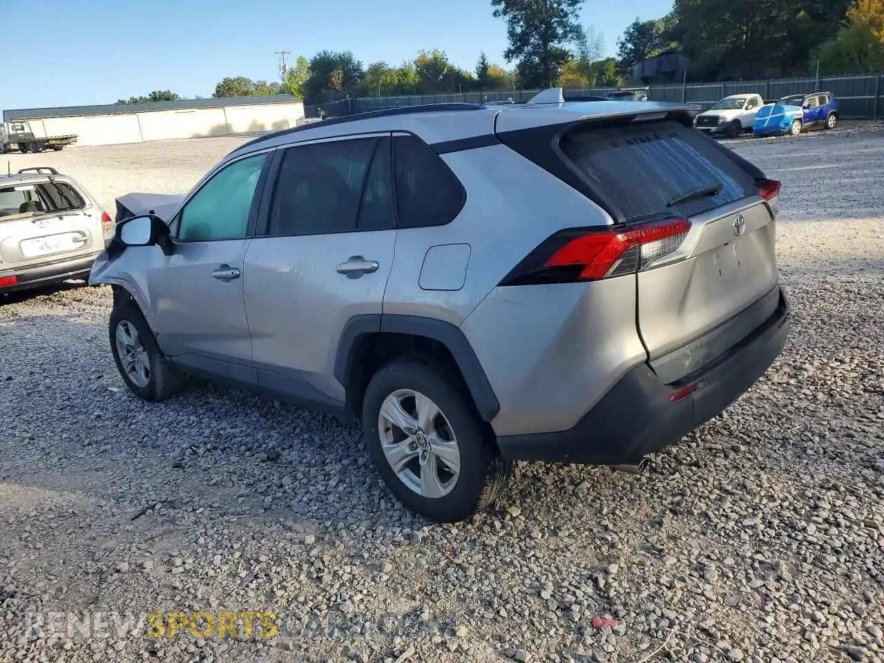 2 fotografías del automóvil dañado 2T3P1RFV2MW221037 TOYOTA RAV4 2021