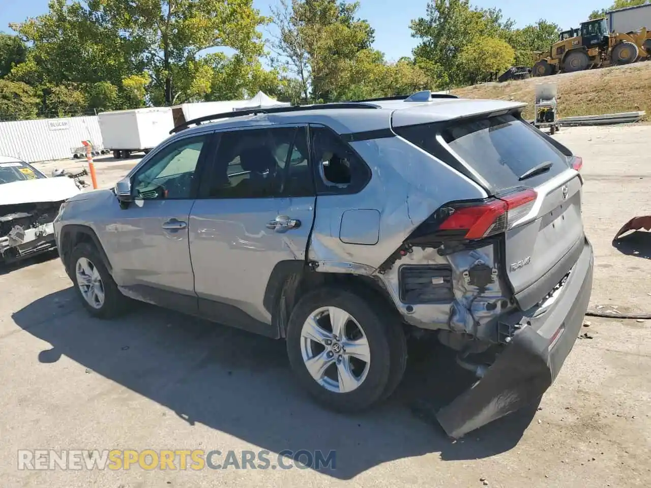 2 Photograph of a damaged car 2T3P1RFV2MW222737 TOYOTA RAV4 2021