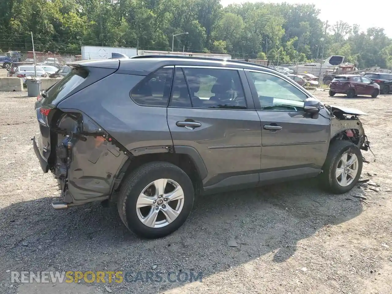 3 Photograph of a damaged car 2T3P1RFV2MW233446 TOYOTA RAV4 2021