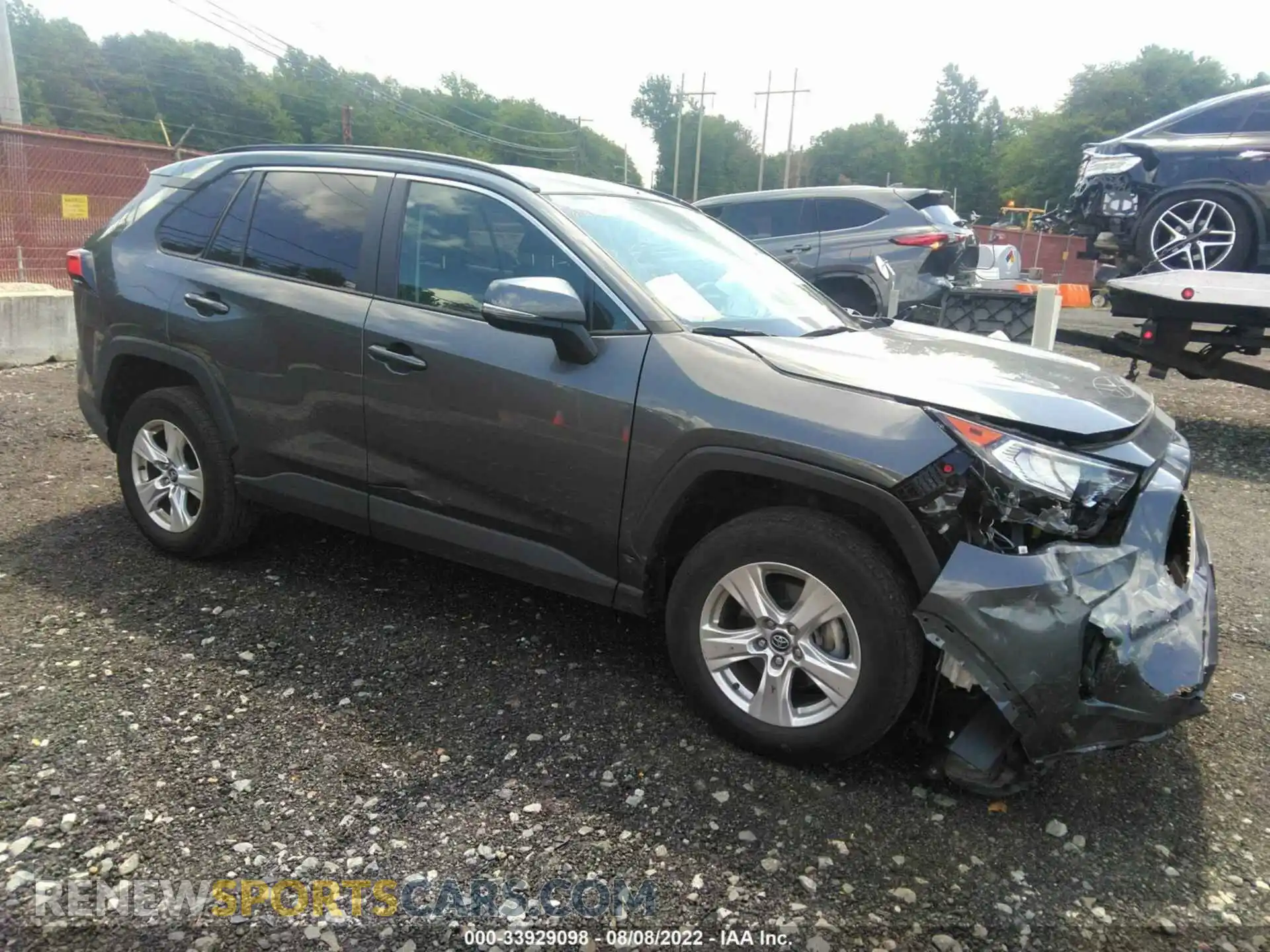 1 Photograph of a damaged car 2T3P1RFV3MC154157 TOYOTA RAV4 2021