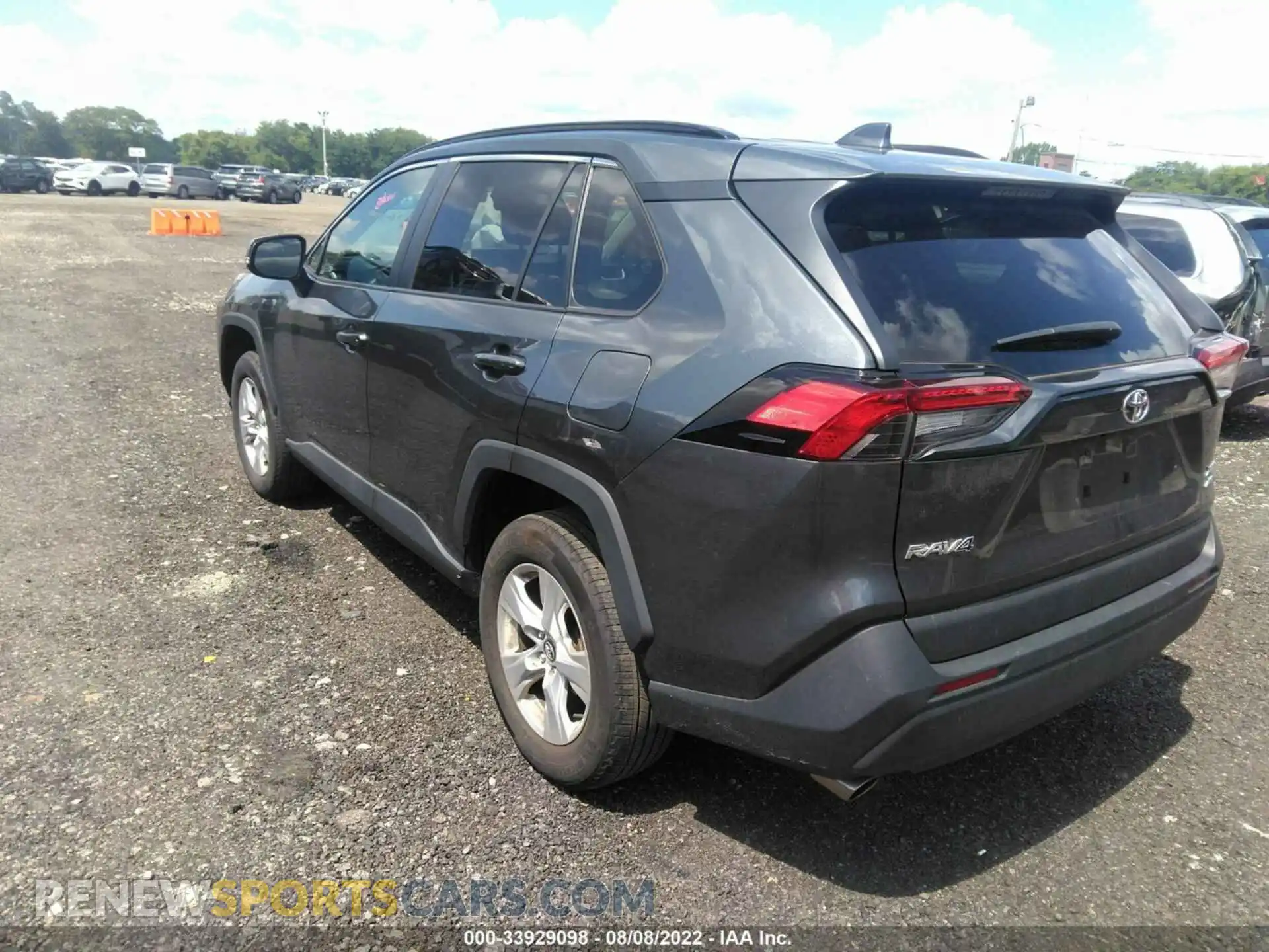 3 Photograph of a damaged car 2T3P1RFV3MC154157 TOYOTA RAV4 2021