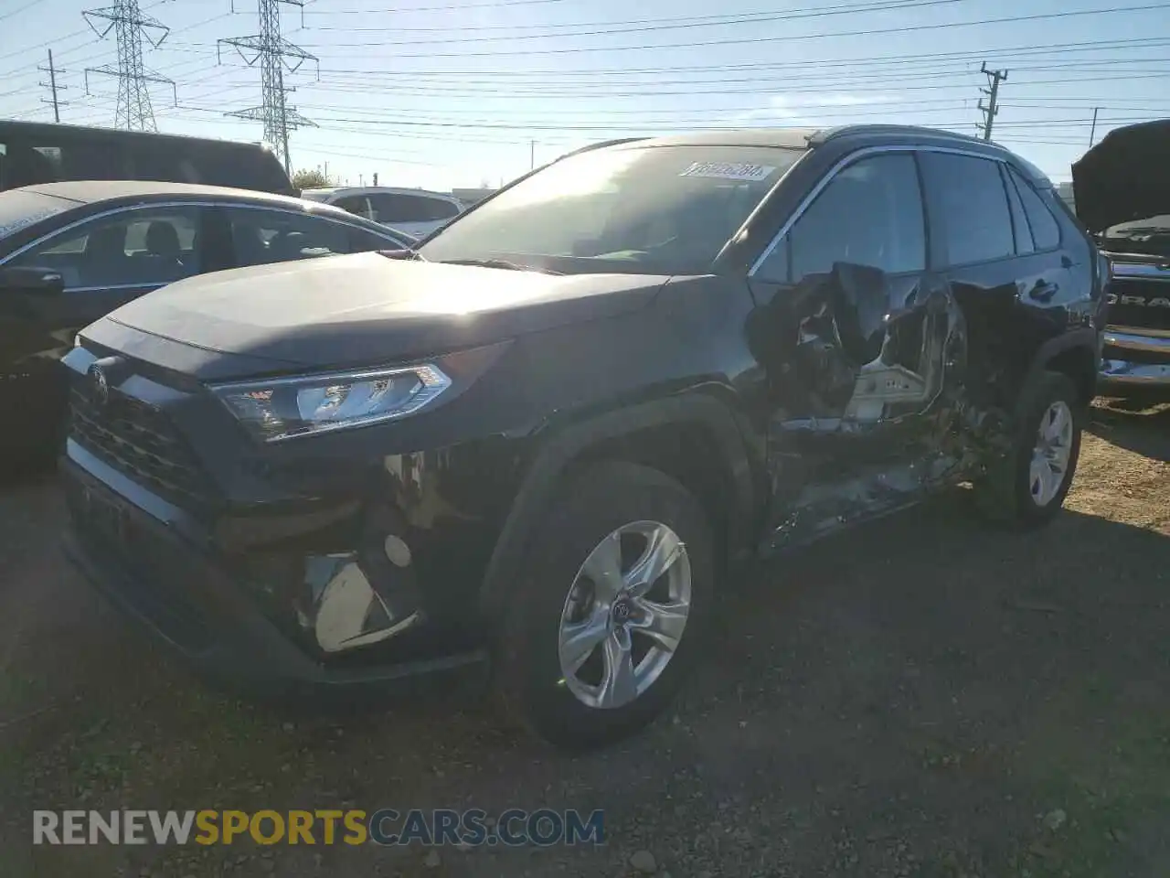 1 Photograph of a damaged car 2T3P1RFV3MC164171 TOYOTA RAV4 2021