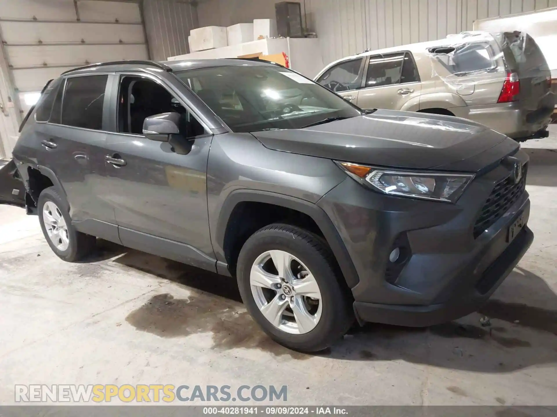 1 Photograph of a damaged car 2T3P1RFV3MC189331 TOYOTA RAV4 2021