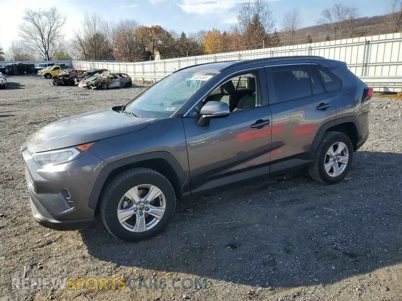 1 Photograph of a damaged car 2T3P1RFV3MC194044 TOYOTA RAV4 2021