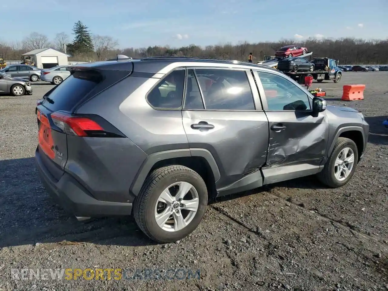 3 Photograph of a damaged car 2T3P1RFV3MC194044 TOYOTA RAV4 2021