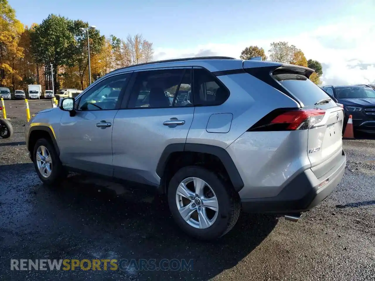 2 fotografías del automóvil dañado 2T3P1RFV3MC209822 TOYOTA RAV4 2021