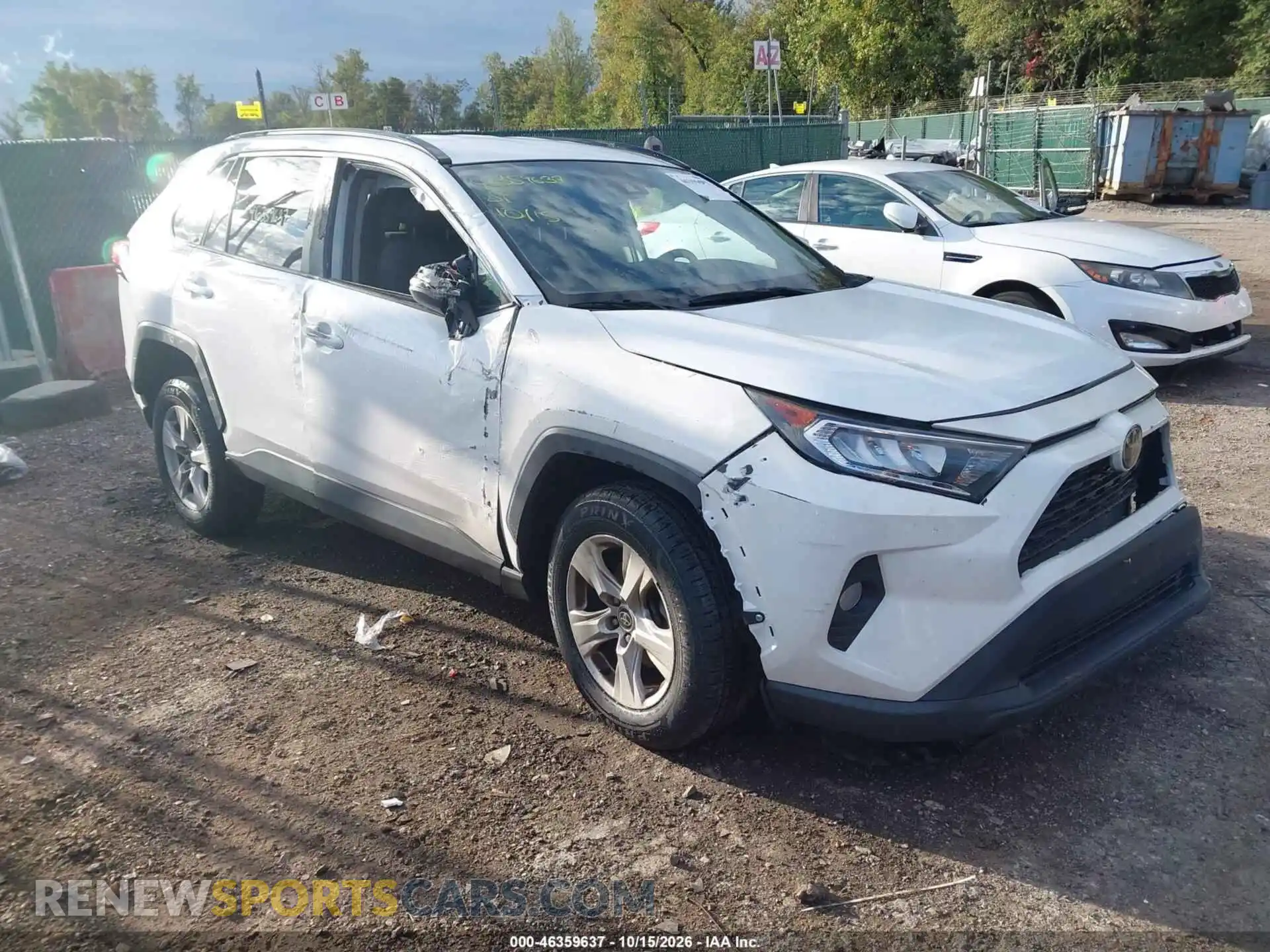 1 Photograph of a damaged car 2T3P1RFV3MC210811 TOYOTA RAV4 2021